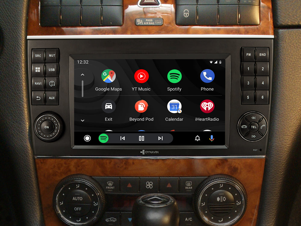 [Open Box] Dynavin D10-CLK Multimedia Stereo System for Mercedes CLK 2005-2009 w/Standard Audio